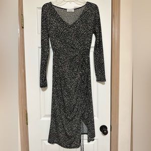 Kaileigh Hadlee Knit Ruched
Midi Dress.